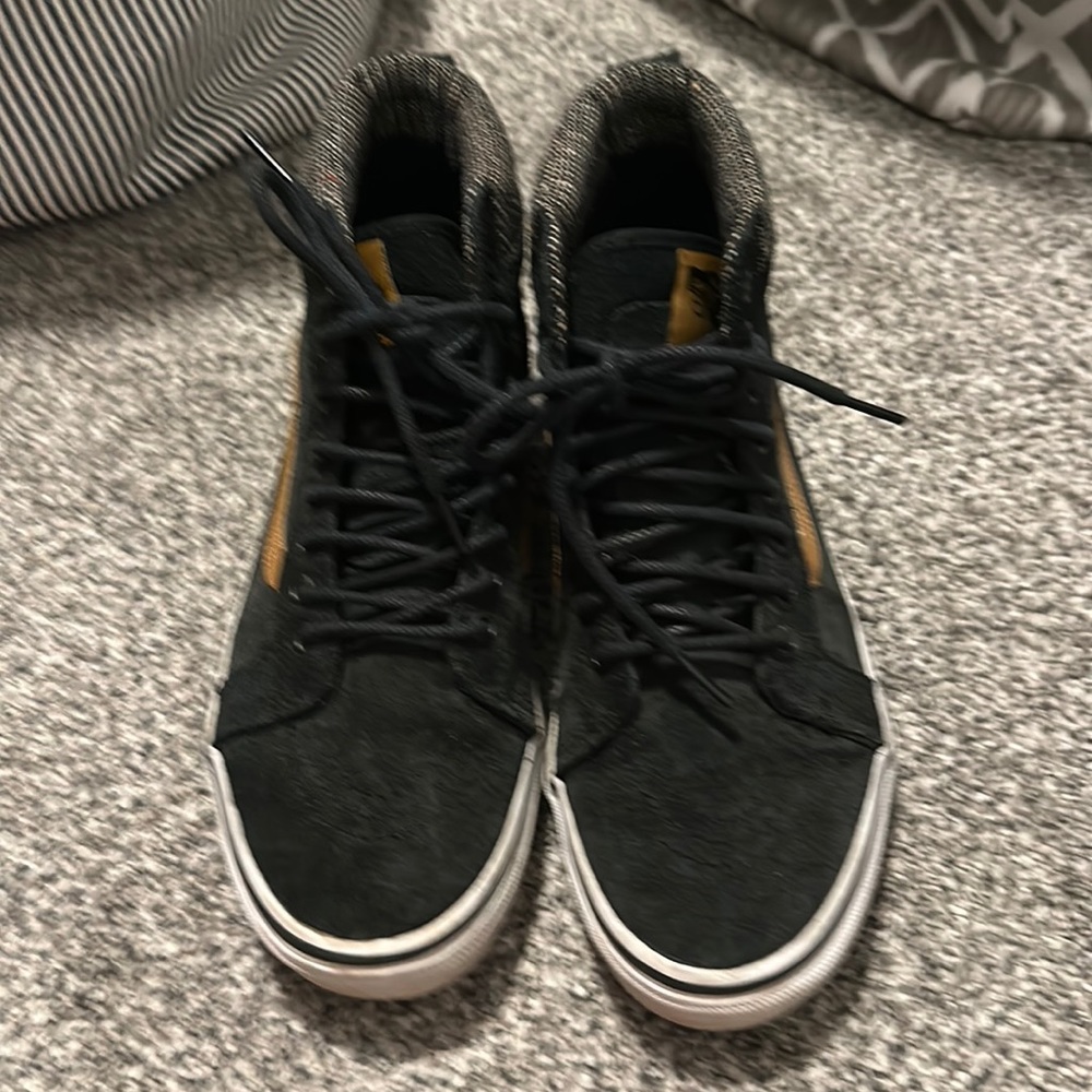 Tall vans boots